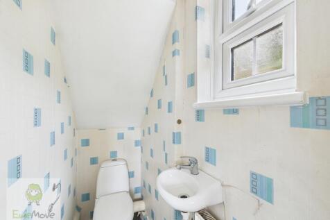 Ground Floor Cloakroom