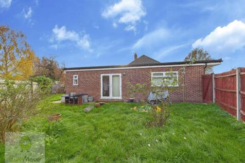 View of the side of the property