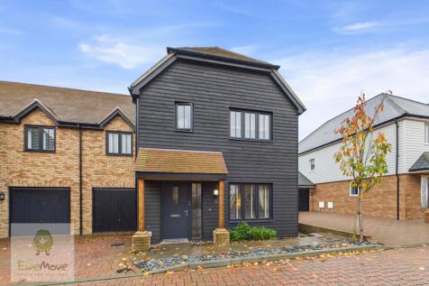 View of the front of the property