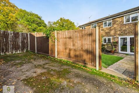 Parking And Gated Garden Access