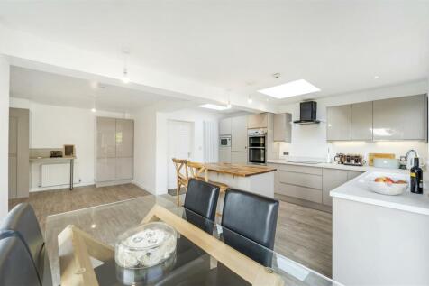 Dining/Family Area