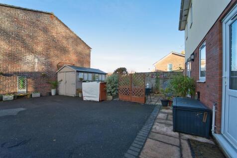 Driveway/Rear Garden