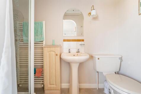 En Suite Shower