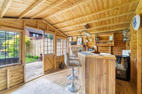 Garden Cabin