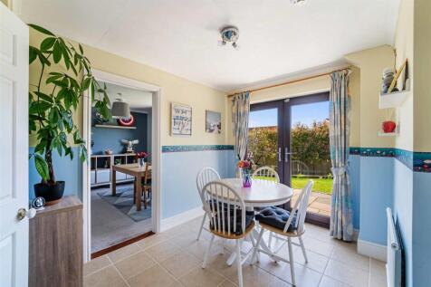 Breakfast Room