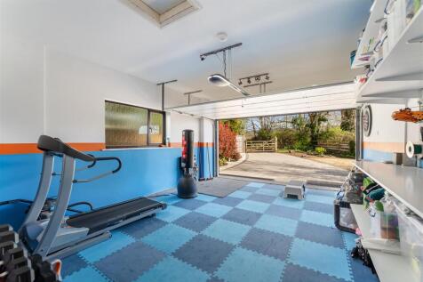Double Garage