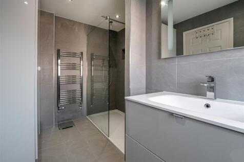En Suite Shower Room