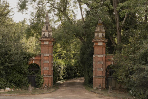 229111 - The Manor House-18.jpg
