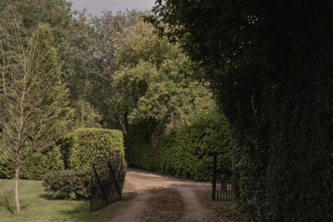 229109 - The Manor House-16.jpg