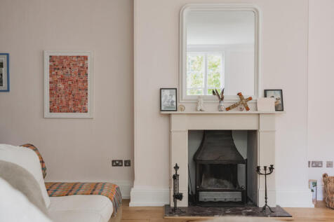 229123 - The Manor House-31.jpg