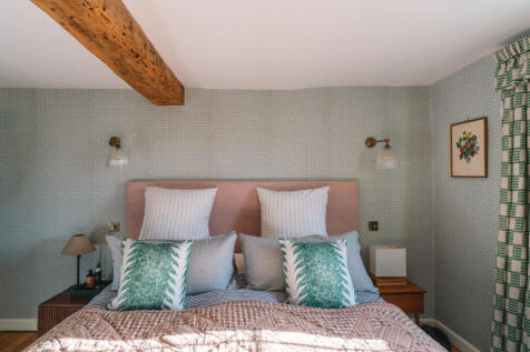 245131 - 18Newtown_BradfordOnAvon_HighRes-30.jpg