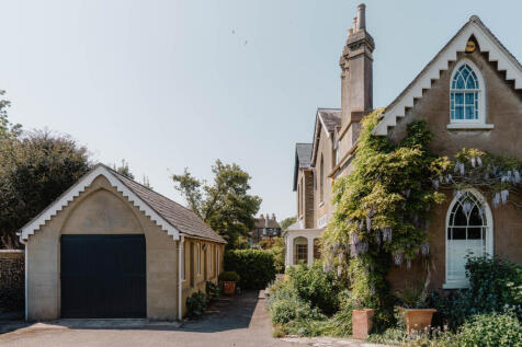 284149 - Dover Road_Externals_High Res-3.jpg