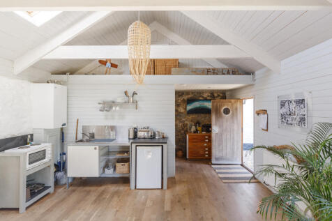 156681 - CHYMDER FARMHOUSE, HELSTON-32.jpg