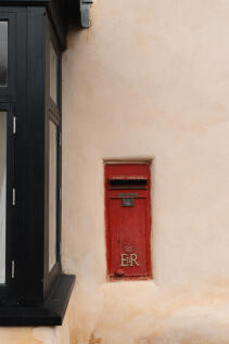 264541 - ClophillDeliveryOffice_HighRes-47.jpg