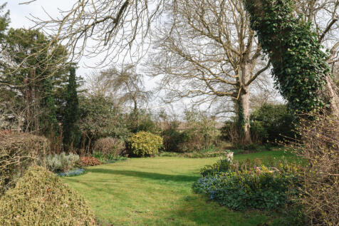 271787 - ChurchFarmHouse_Halstead_HighRes-8.jpg