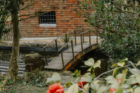 274594 - Holly Tree Cottage_High Res-30.jpg