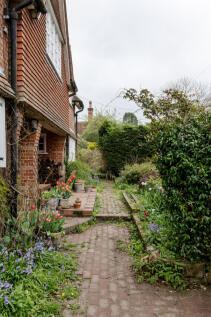 278210 - 20250415-CHURCH-RD_STEEP-33_HI_RES.JPG