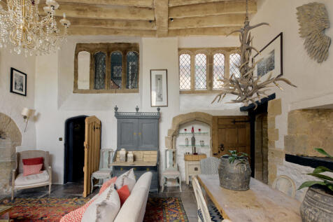 220523 - New Place Manor, Pulborough, RH20 34.jpg