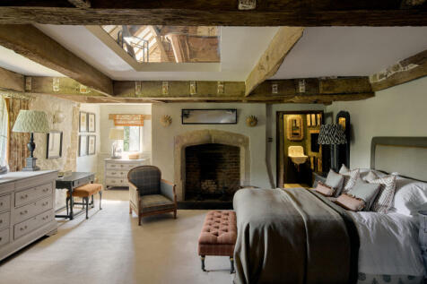 220526 - New Place Manor, Pulborough, RH20 37.jpg