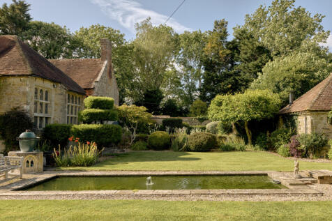 220495 - New Place Manor, Pulborough, RH20 06.jpg