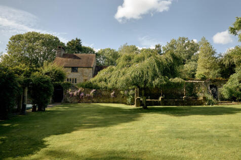 220562 - New Place Manor, Pulborough, RH20 73.jpg