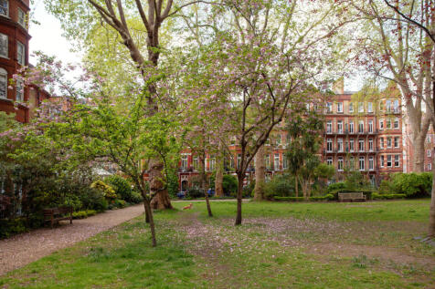 279002 - BramhamGardens_KElliott_043.jpg
