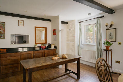 283252 - All Saints House, High Street, Stoke F...