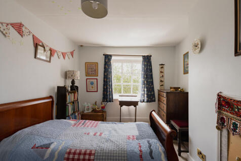 283237 - All Saints House, High Street, Stoke F...