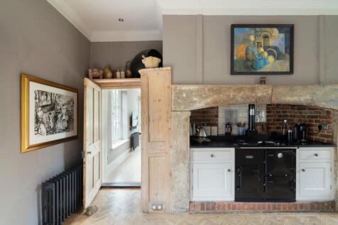 286388 - CLOCK-HOUSE-CM6-028.jpg