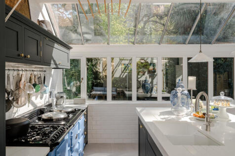 280456 - 35 Durand Garden-30.jpg