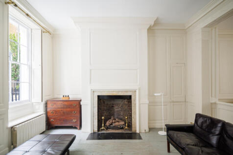 288599 - OldGloucesterStreetLondon-JSouteyrat-1...