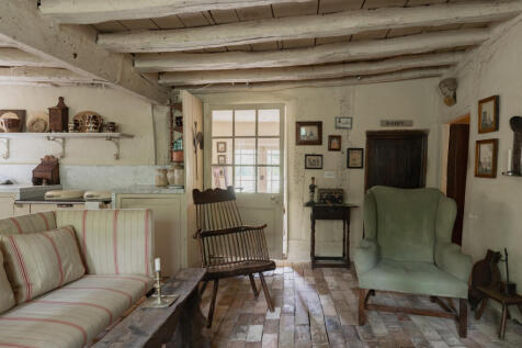 285105 - Yorks Tenement, Yoxford-29.jpg