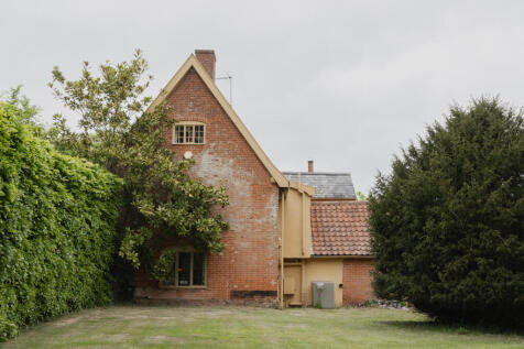 285113 - Yorks Tenement, Yoxford-37.jpg