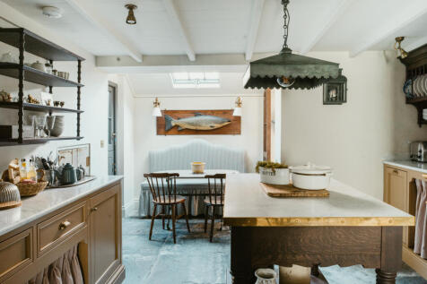 287052 - Plum-Cottage-10.jpg