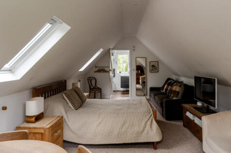 287036 - INIGO_FRENCH COURT FARMHOUSE-195.jpg