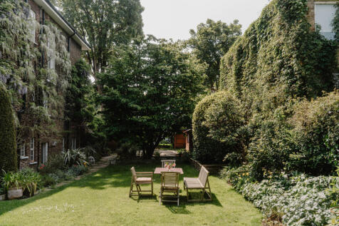281836 - Northampton Park_High Res-36.jpg