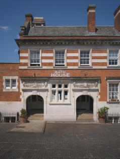 292794 - Flat 1, Bath House, Dunbridge street -...