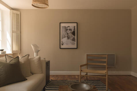 292765 - Flat 1, Bath House, Dunbridge street -...