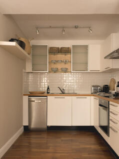292748 - Flat 1, Bath House, Dunbridge street -...