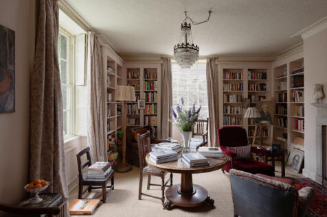 295507 -  Barn Hill, Stamford-41.jpg