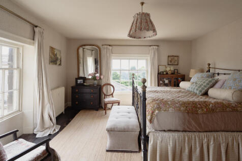 295516 -  Barn Hill, Stamford-50.jpg