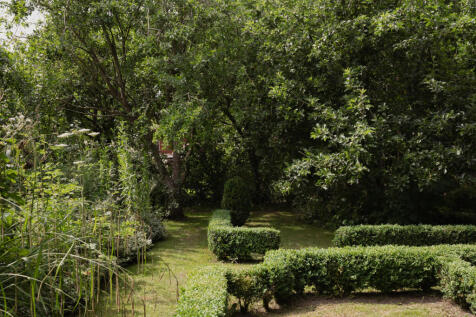 294349 - Tanyard Farmhouse, Great Ellingham-77.jpg