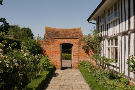 296602 - Lower Dairy House, Nayland-80.jpg