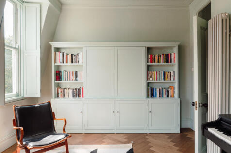 294768 - STAMFORD-HILL-MANSIONS-001.jpg