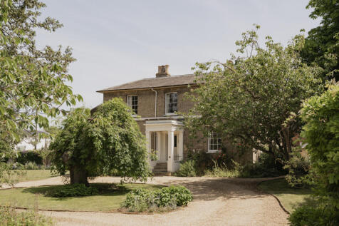 299140 - 61-Laburnhum House, Downham Market-61.jpg