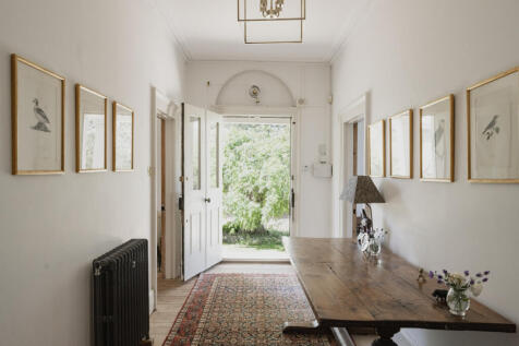 299170 - 30-Laburnhum House, Downham Market-30.jpg