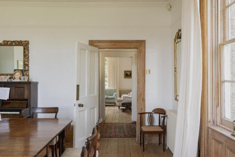 299171 - 31-Laburnhum House, Downham Market-31.jpg