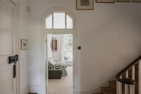 299175 - 26-Laburnhum House, Downham Market-26.jpg
