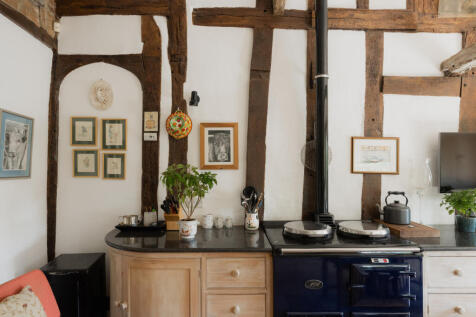 305785 - Old Guildhall, Monks Eleigh-36.jpg
