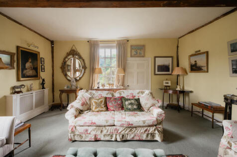 305757 - Old Guildhall, Monks Eleigh-8.jpg